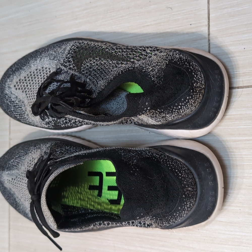 Nike Free Rn Flyknit Running Shoes Black, Gray, Green - Picture 2 of 5